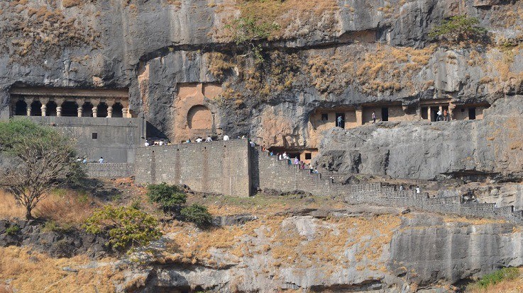 श्री गिरिजात्मज अष्टविनायक मंदिर लेण्याद्री