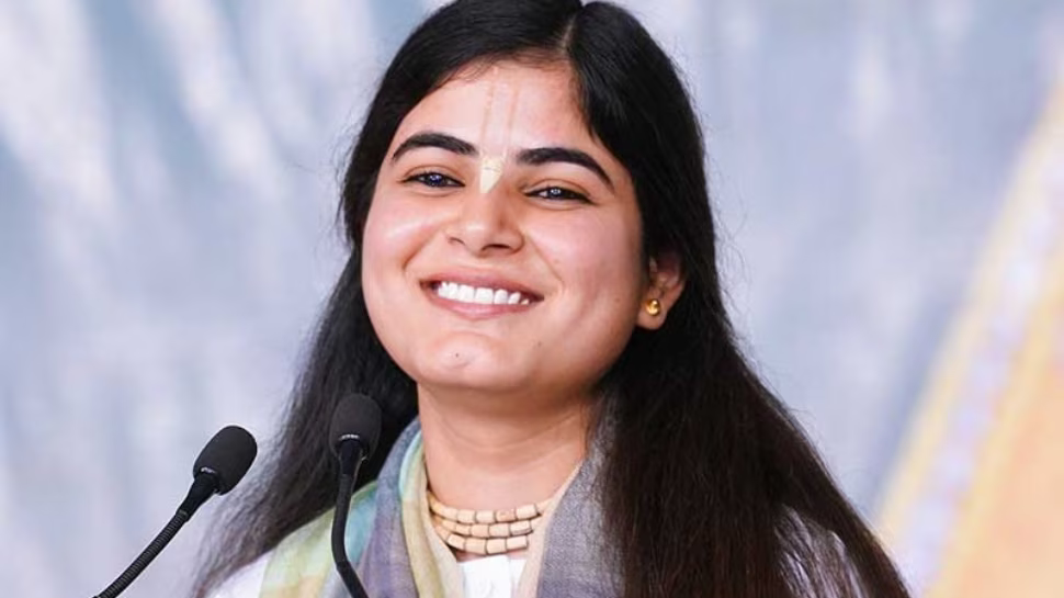 Devi Chitralekha Ji