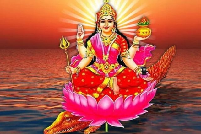 Shri Narmada Chalisa kya Hai